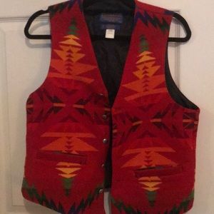 Pendleton red dust with interesting design